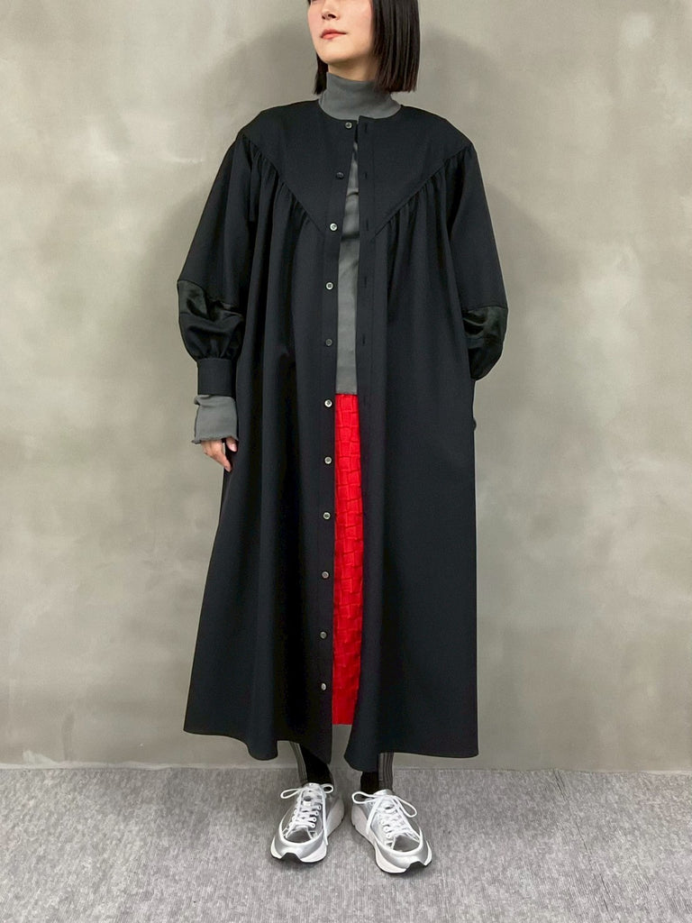 サハラ　ワンピース　ブラック sahara（サハラ）の「Cross Neck Jacquard Dress/クロスネック